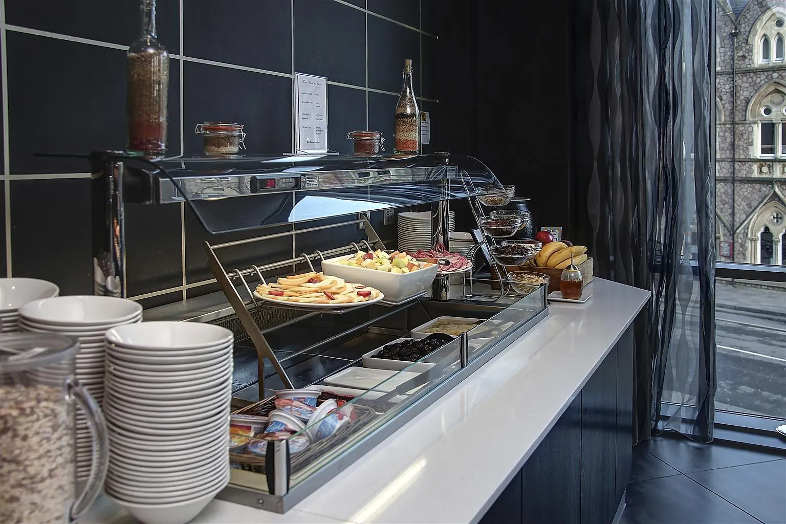 Clayton Hotel Cardiff Birleşik Krallık
