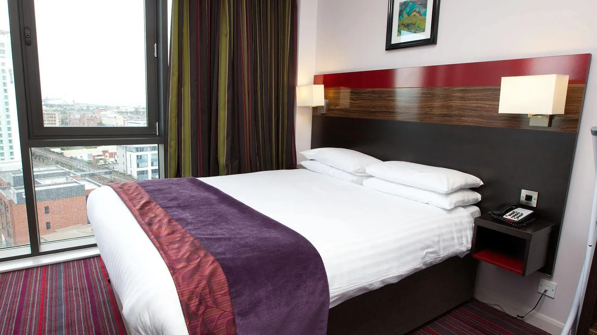 Clayton Hotel Cardiff 4*,